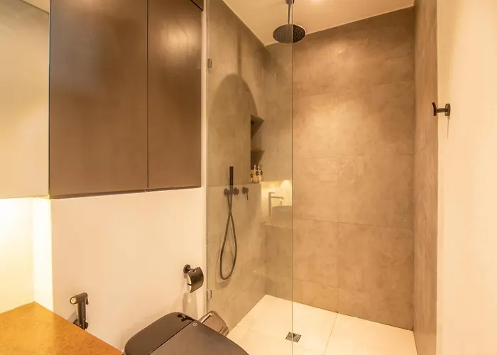 Chic 4br Villa, Hub, 8mins To Bliss *