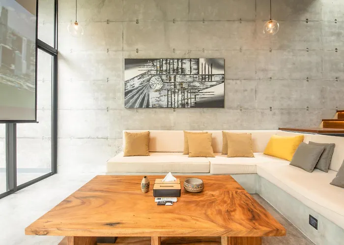 Chic 4br Villa, Hub, 8mins To Bliss Ferienhaus *