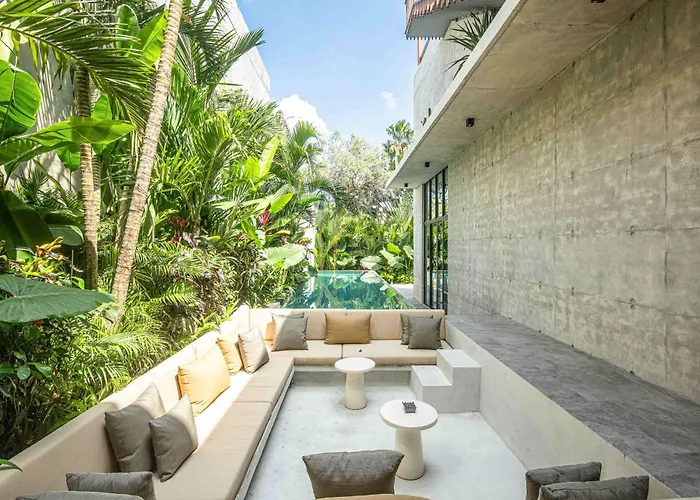 Ferienhaus Chic 4br Villa, Hub, 8mins To Bliss Canggu